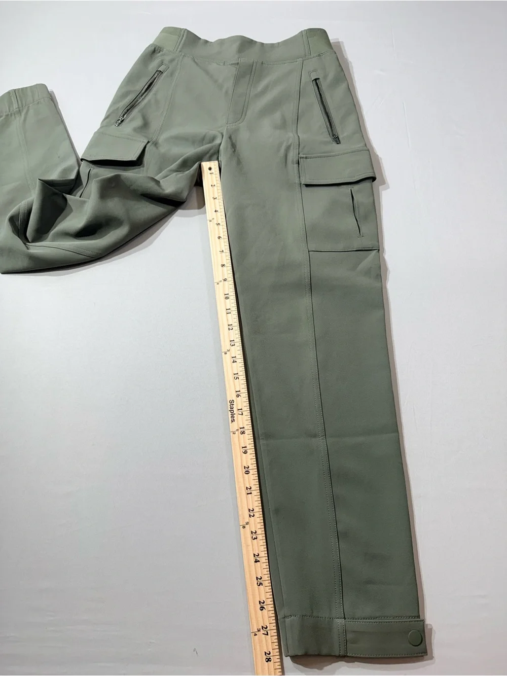 Athleta Endless High Rise Cargo pants sage green - Picture 5 of 7